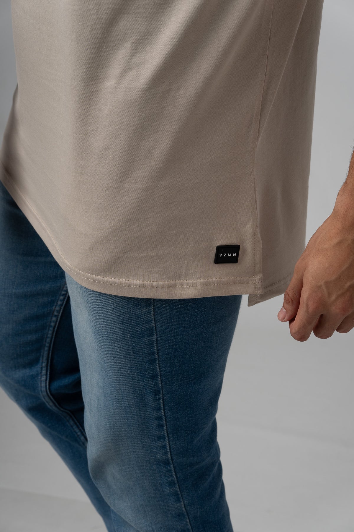 Camiseta Long Fit Beige - Voszmen