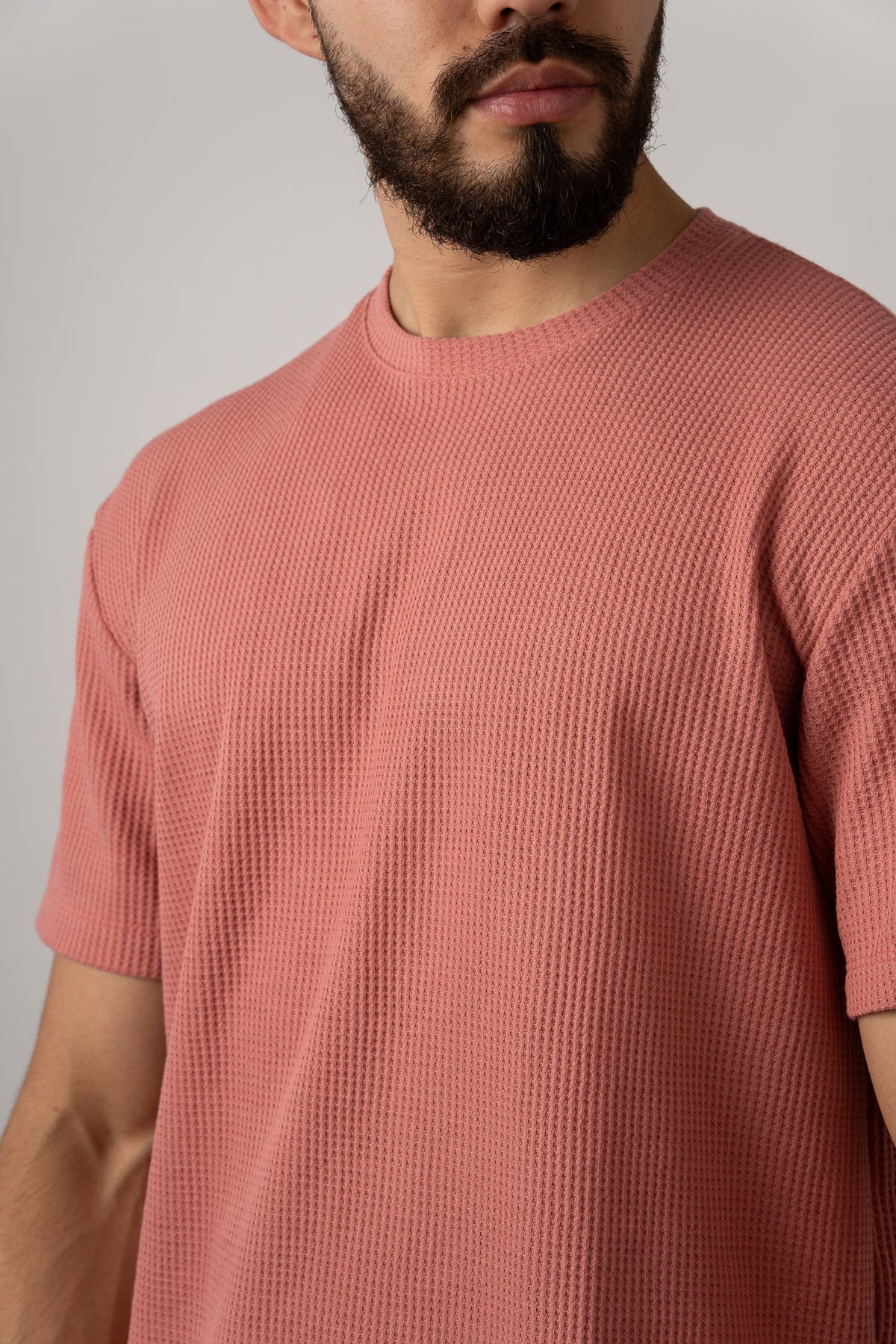 T-Shirt Text Q Dark Rose - Voszmen