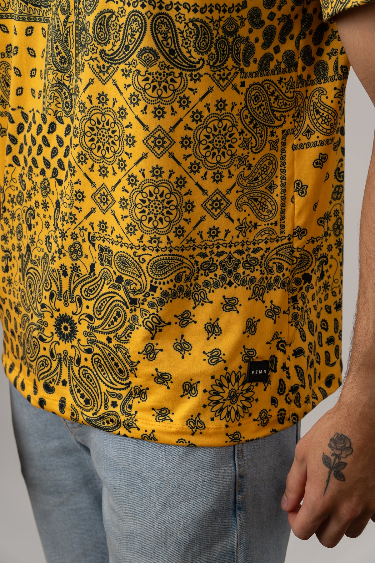 Camiseta Yellou Chakal - Voszmen
