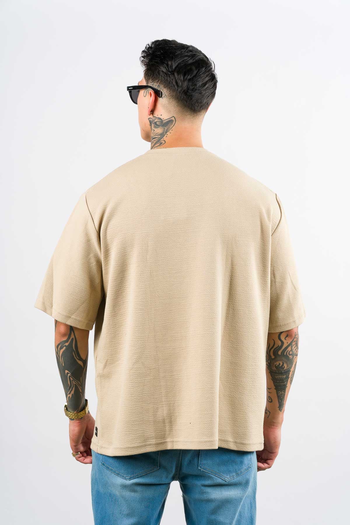 T-Shirt Over Text By Beige - Voszmen