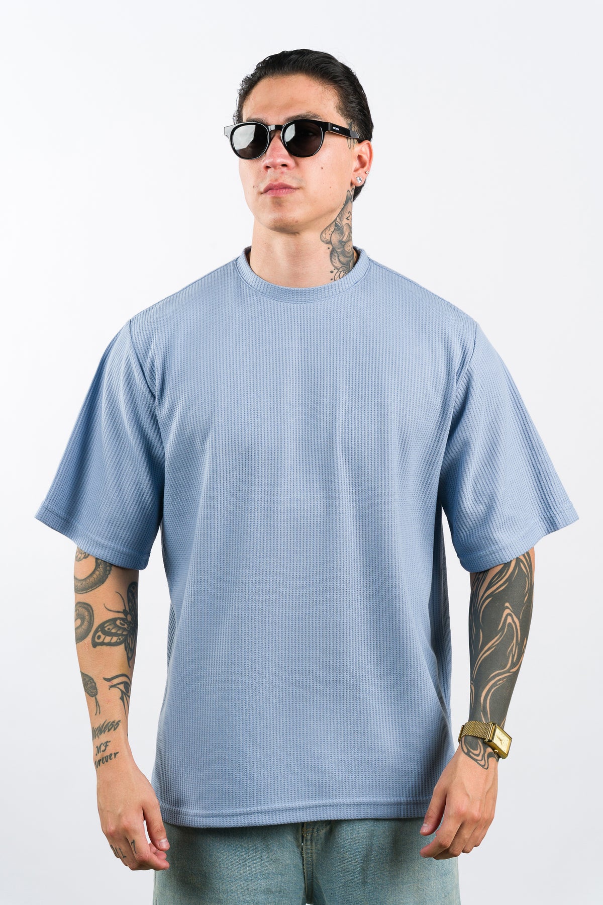 T-Shirt Over Text Q Celeste - Voszmen
