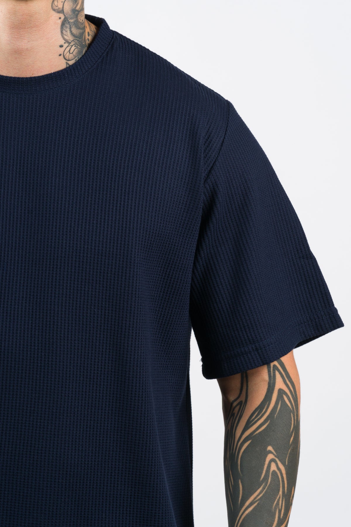 T-Shirt Over Text Q Azul Navy