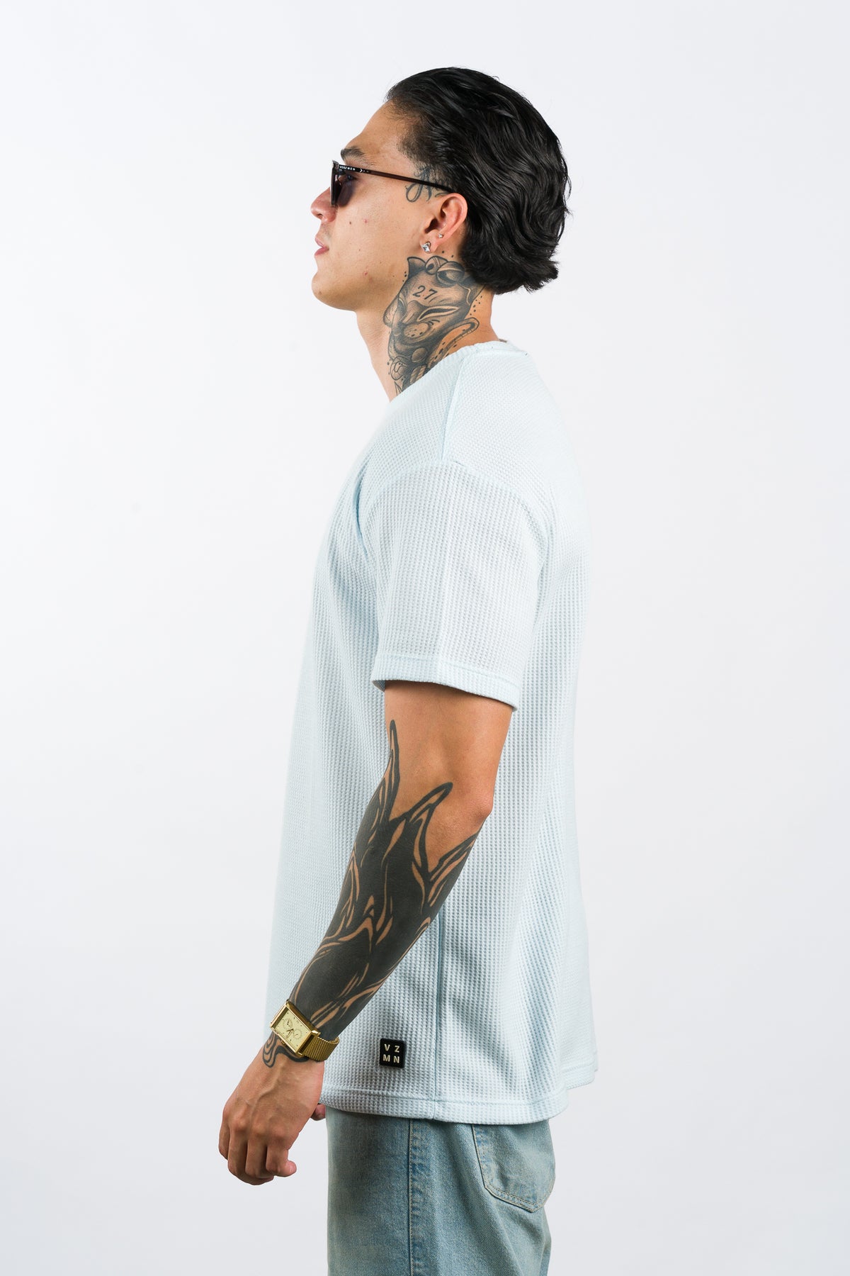 T-Shirt Text Q Celeste Claro - Voszmen