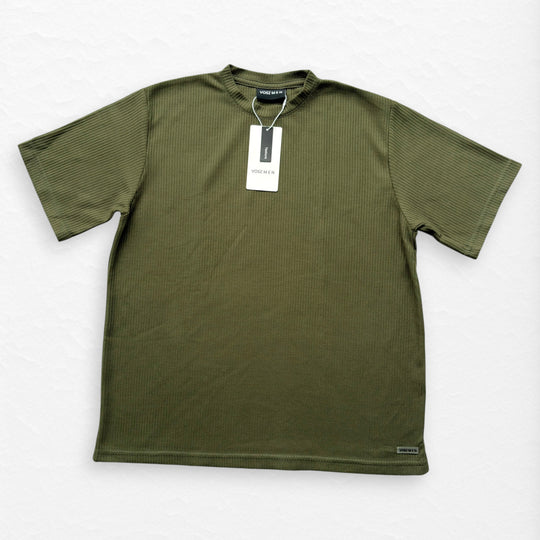 T-Shirt Over Text Q verde Musgo
