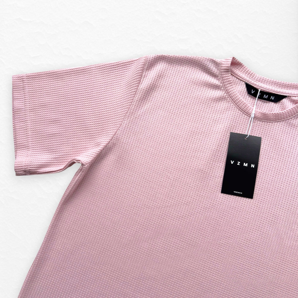 T-Shirt Over Text Q rosa