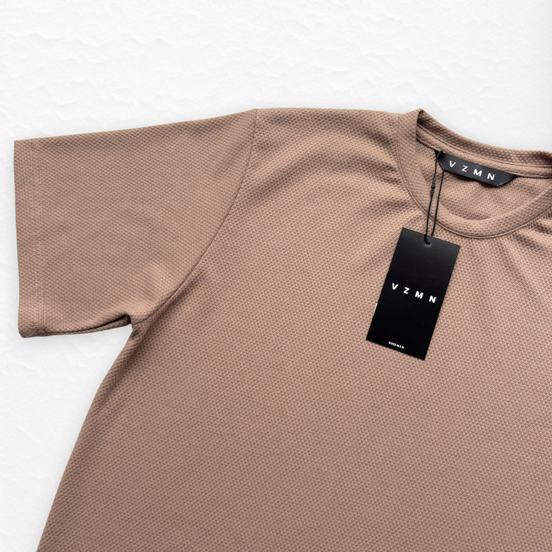 T-Shirt Over Text D cafe