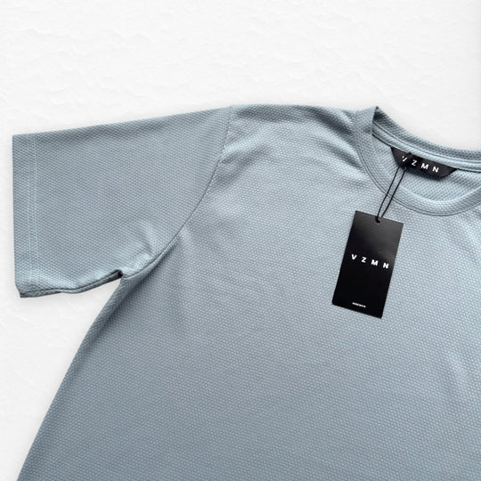 T-Shirt Over Text D gris