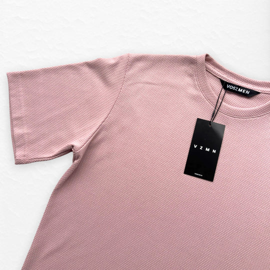 T-Shirt Over Text D palo rosa