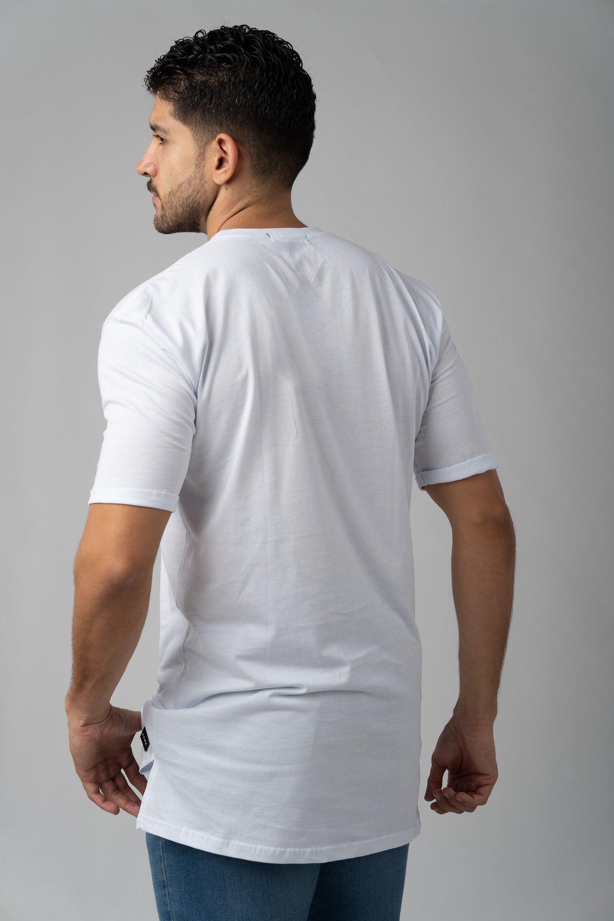 Camiseta Long Fit Blanca - Voszmen