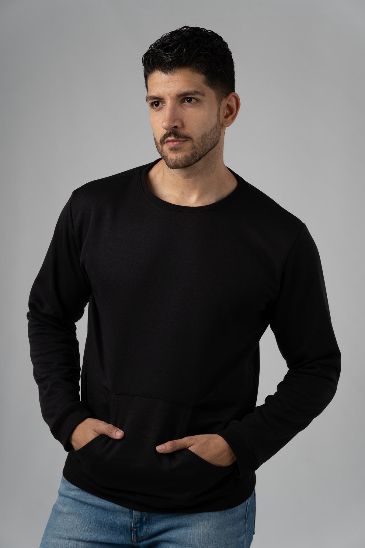 Hoodie Basic Negro - Voszmen