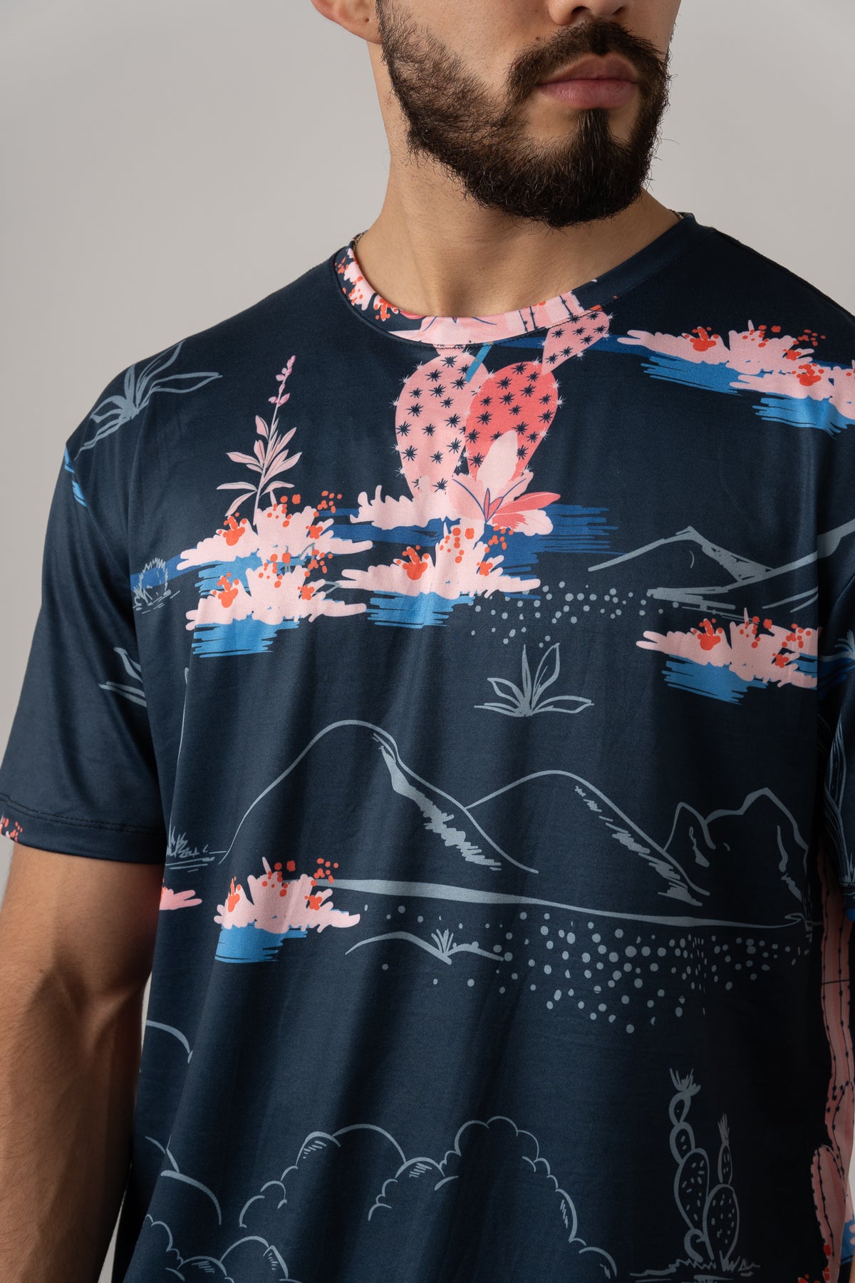 Camiseta Mountain Haunted - Voszmen