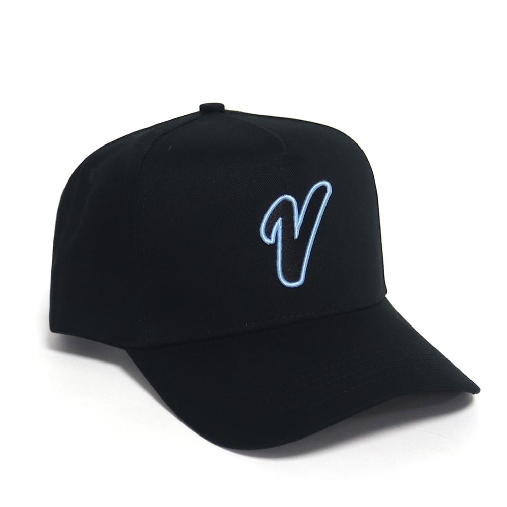 Gorra VZMN Negra Celeste