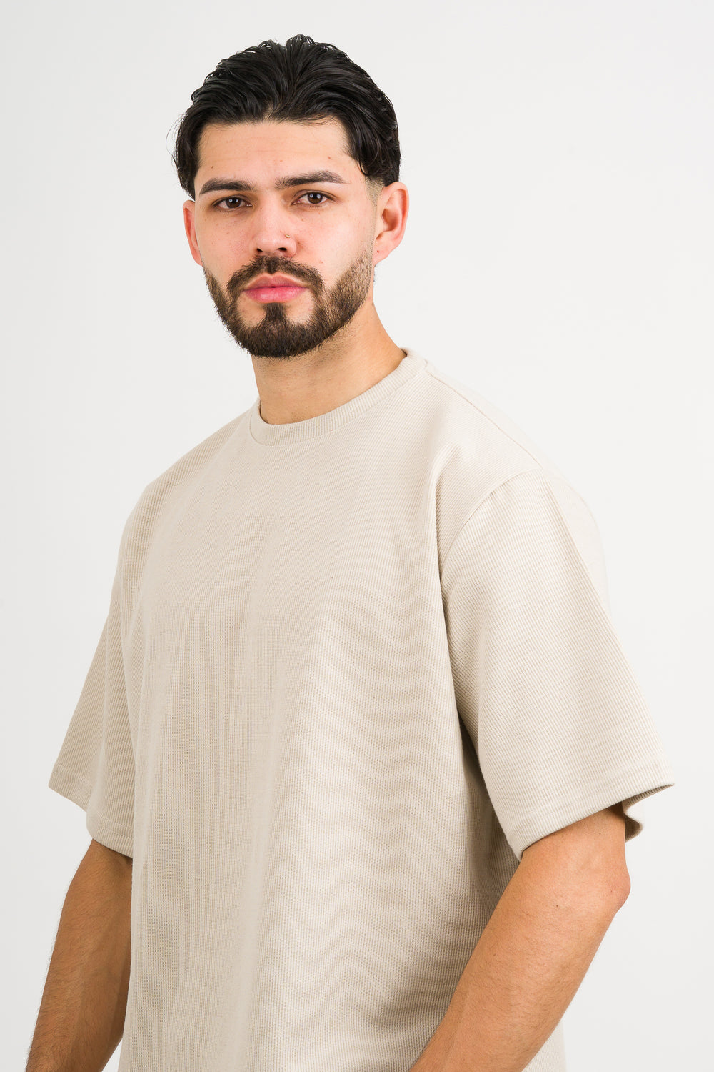 T-Shirt Over Text W beige