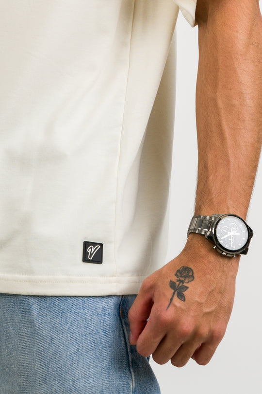 T Shirt Over BT Crema