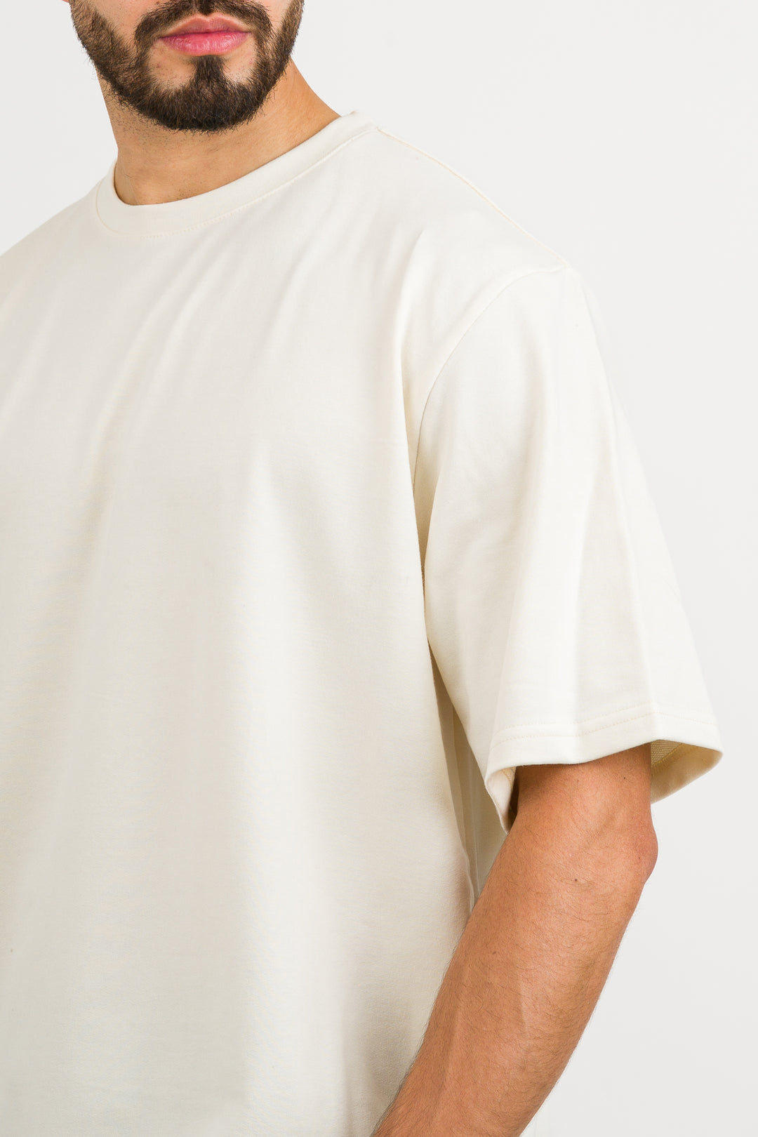 T Shirt Over BT Crema