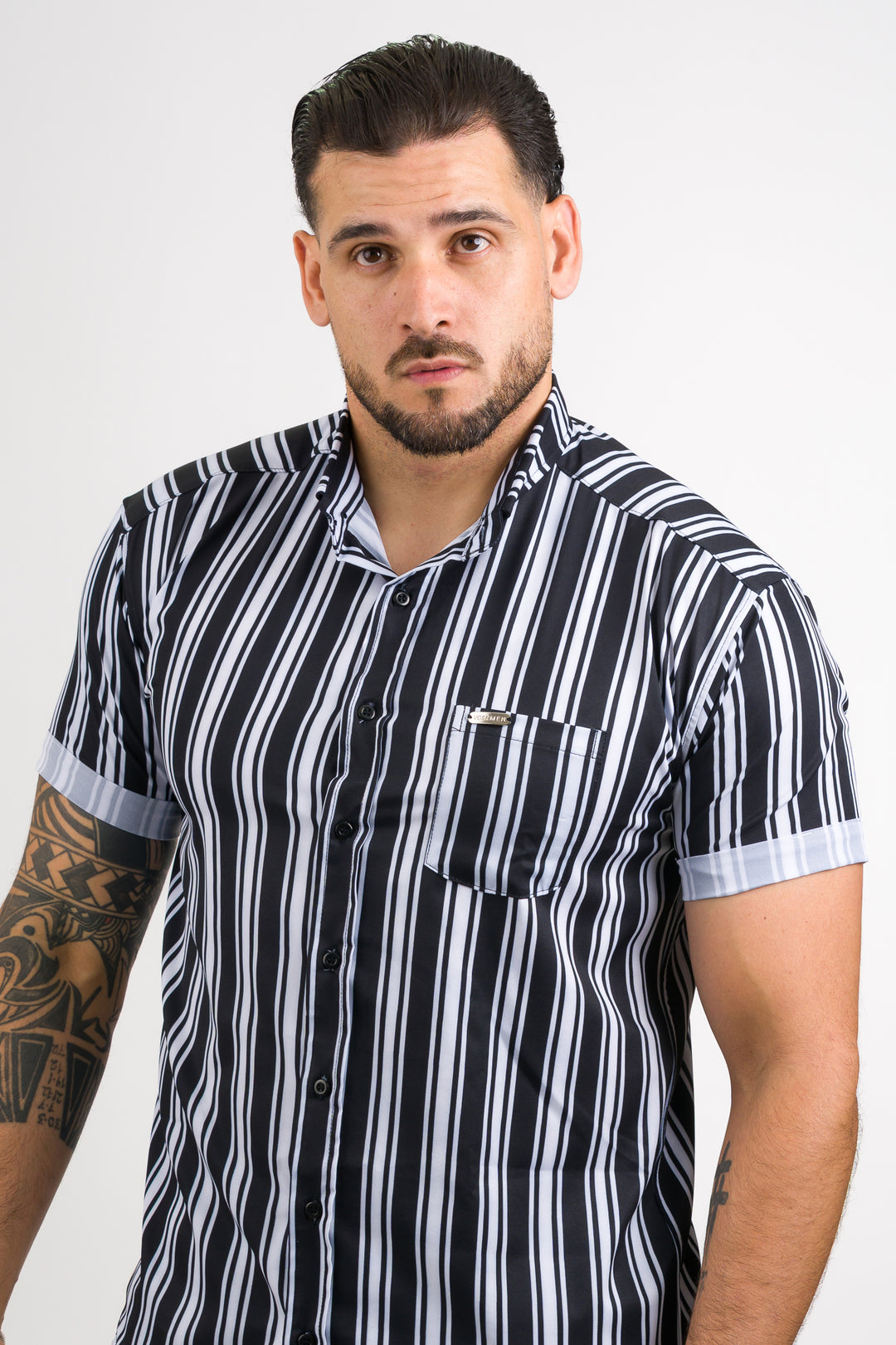 Camisa Button Black Lines