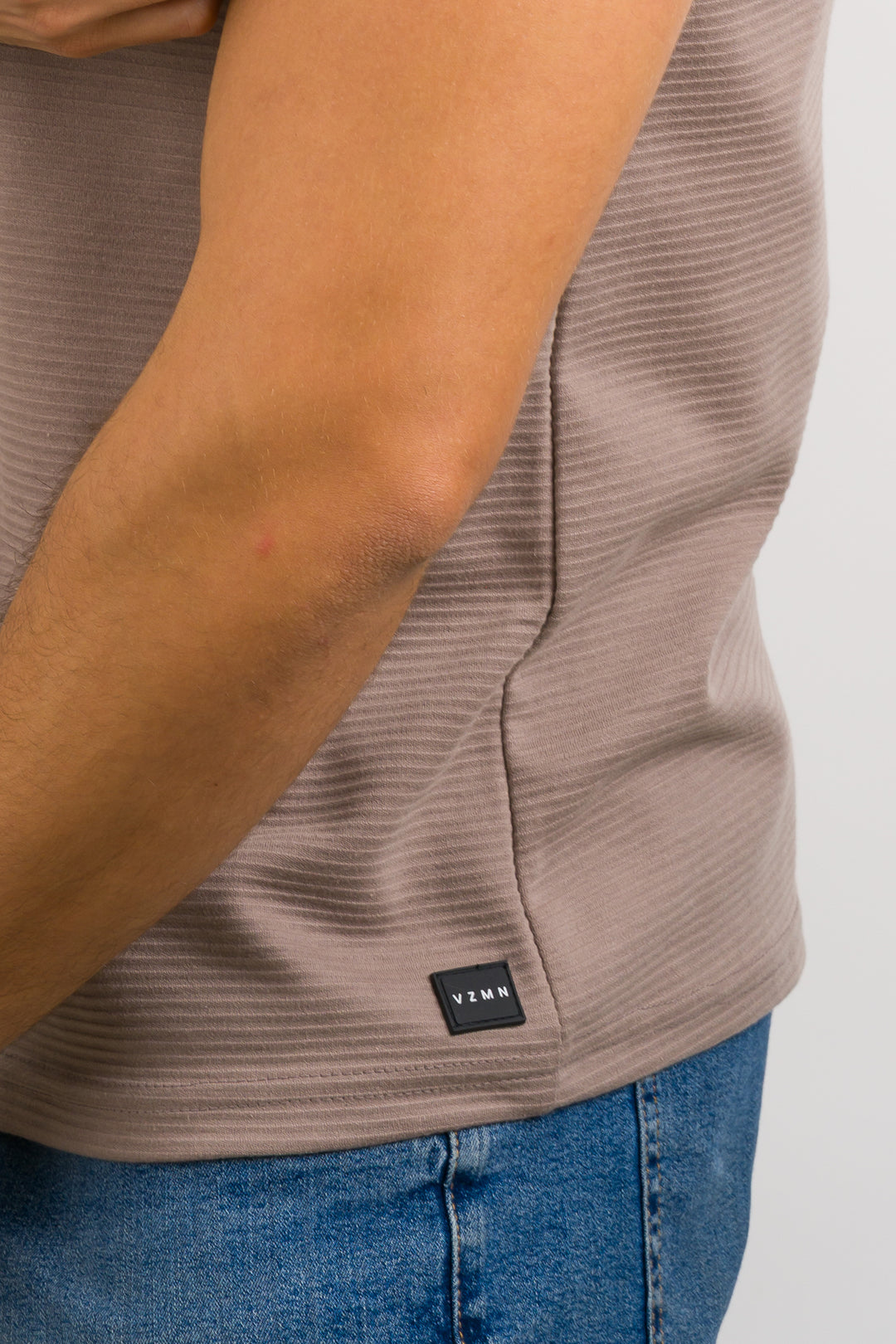 T-Shirt Text B café
