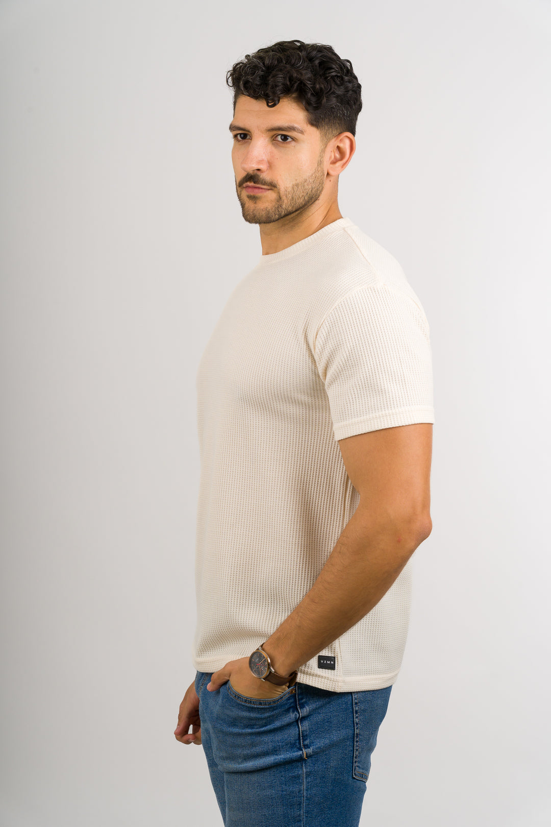 T-Shirt Text Q Crema
