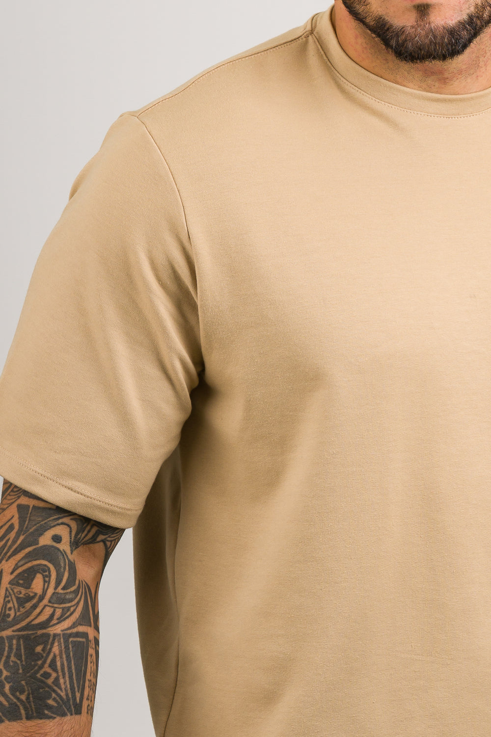 T Shirt Over BT Café Claro