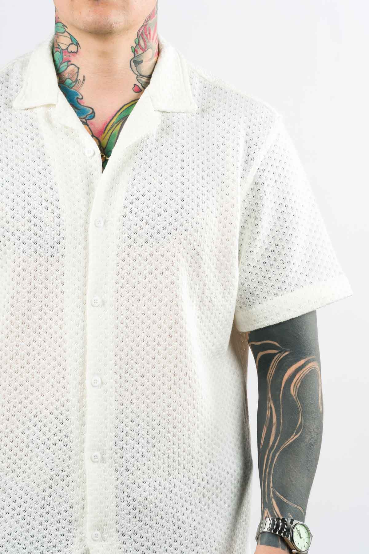 Camisa Over Tejida Mc Blanca - Voszmen