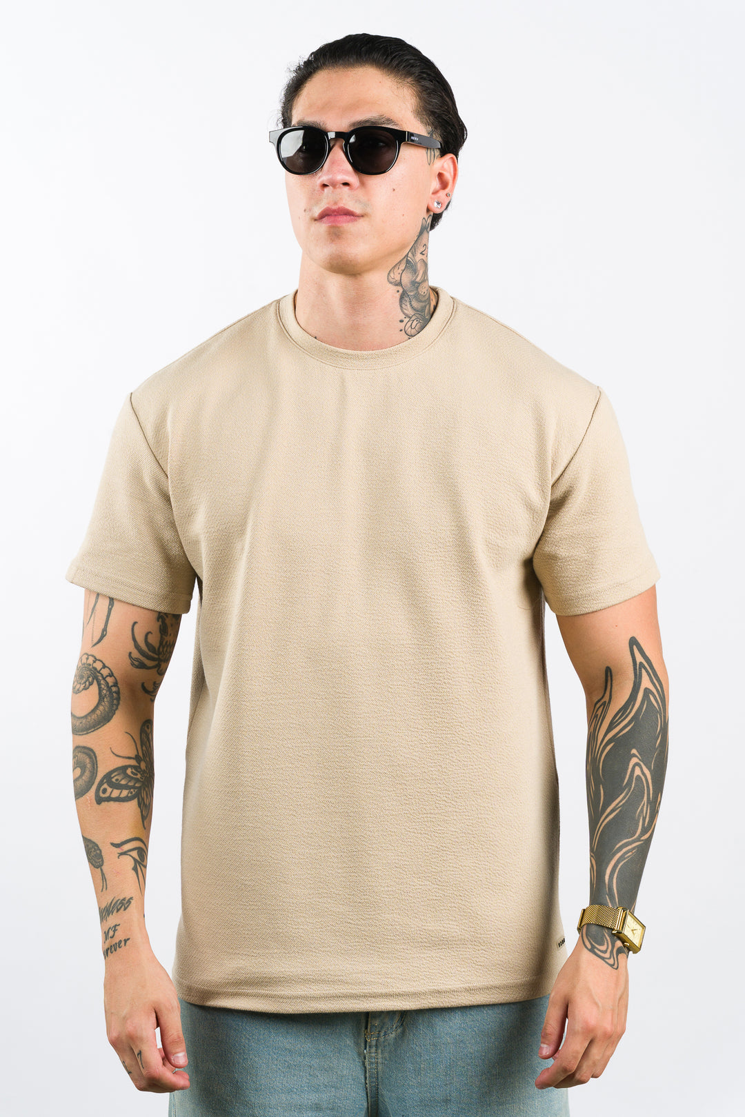 T-Shirt Text By beige