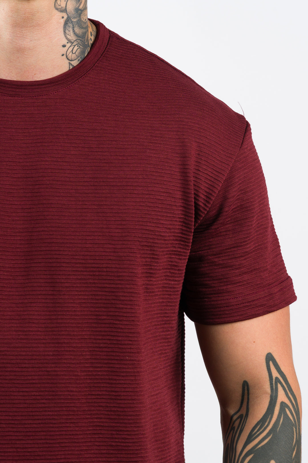 T-Shirt Text B Vino Oscuro