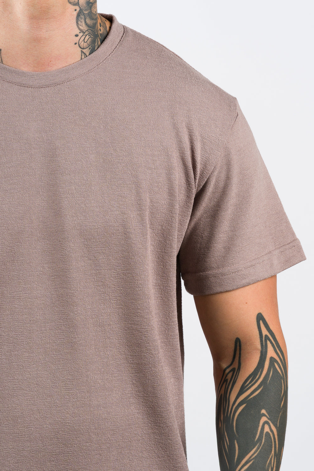 T-Shirt Text DL Beige Oscuro