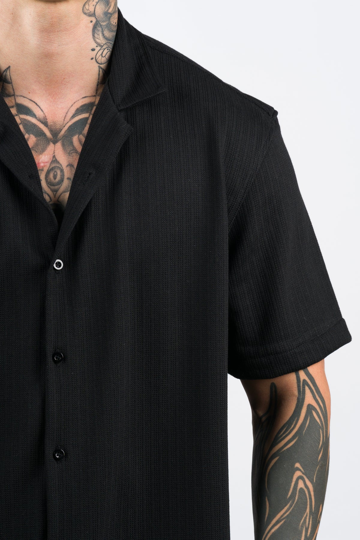 Camisa Text Mo Negra